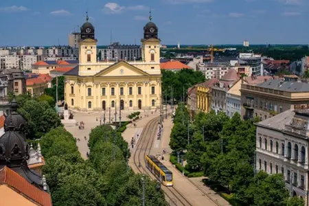 Debrecen: Attractions and Parking