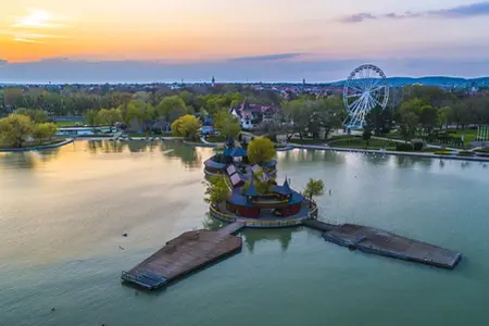 Keszthely: sights and parking